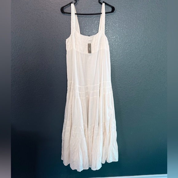 J. Crew Airy Tiered Maxi Dress - NWT - Cream - S - Picture 3 of 5